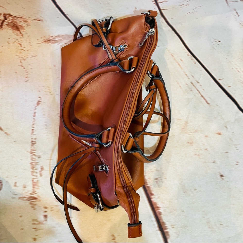 Olivia Miller light brown/chestnut purse - Picture 3 of 8